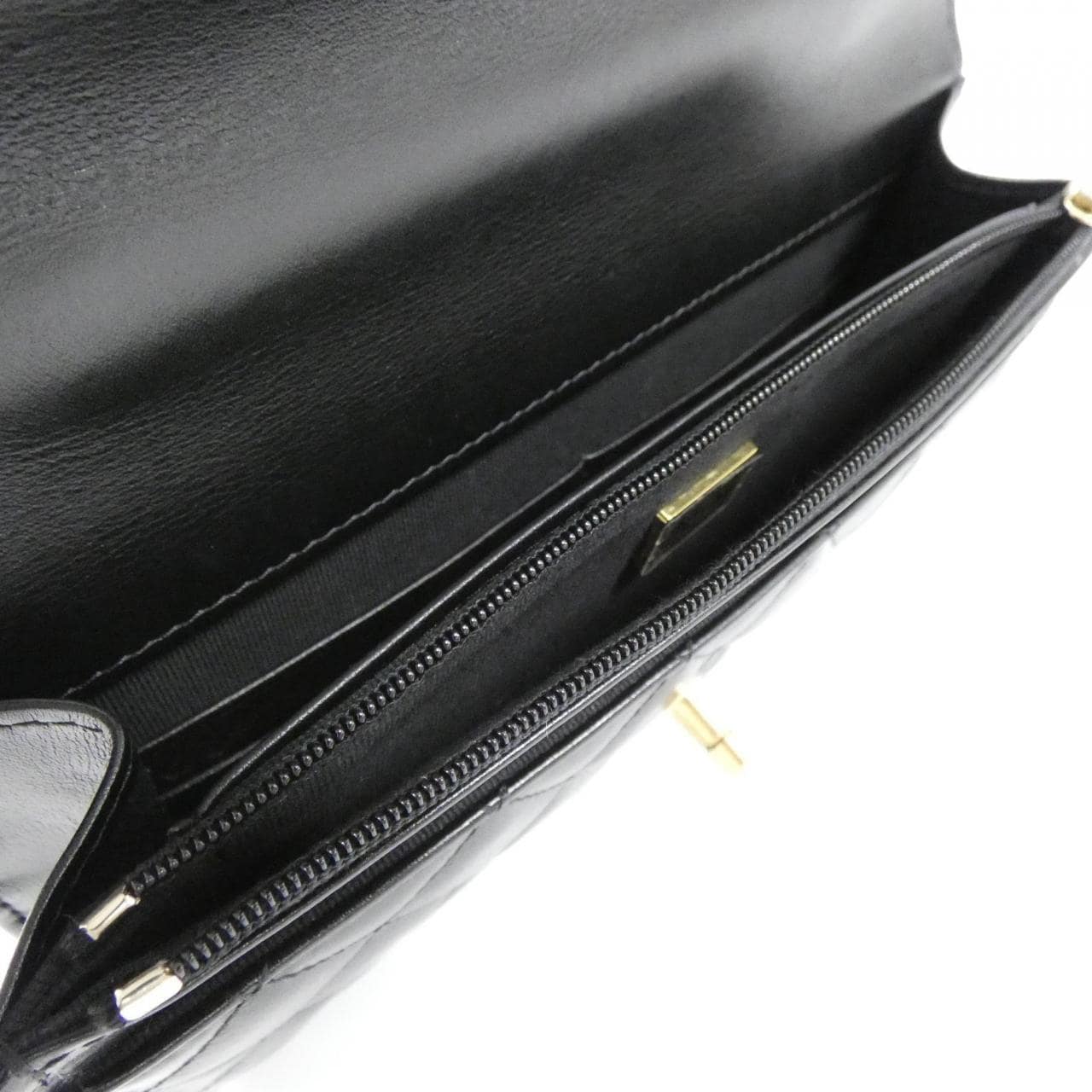 シャネル AP3240 チェーンウォレット