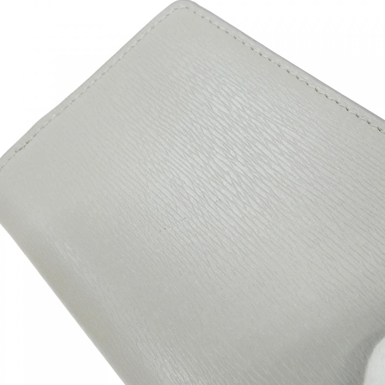 グッチ 772640 0OP0N 財布