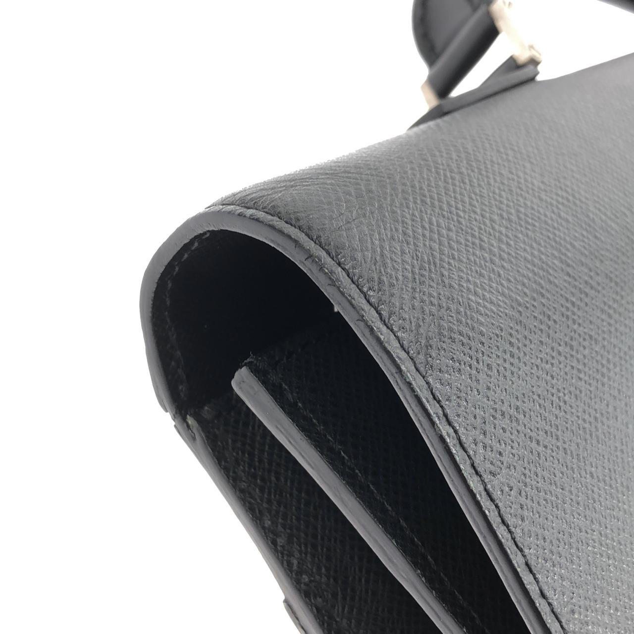 ルイヴィトン タイガ ラギート M31092 バッグ