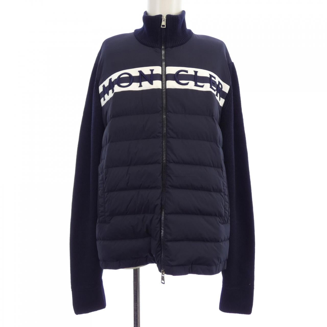 モンクレール MONCLER 20919B00001 ダウンジャケット