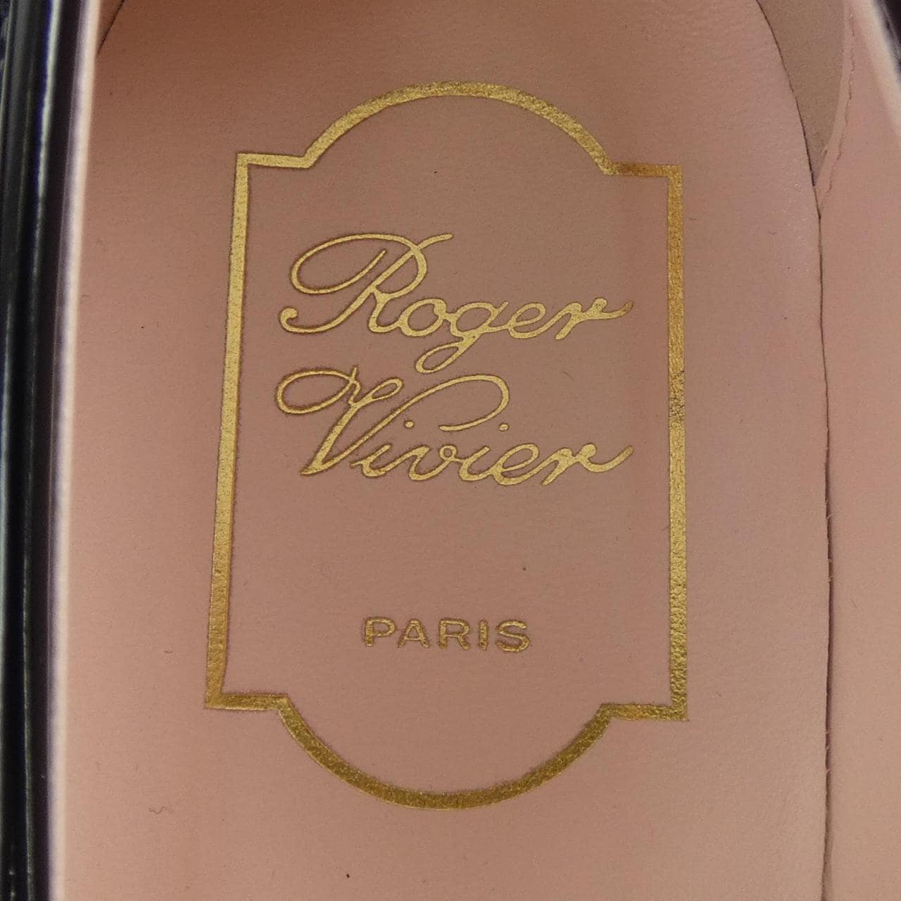 ROGER VIVIER ·维维亚鞋履