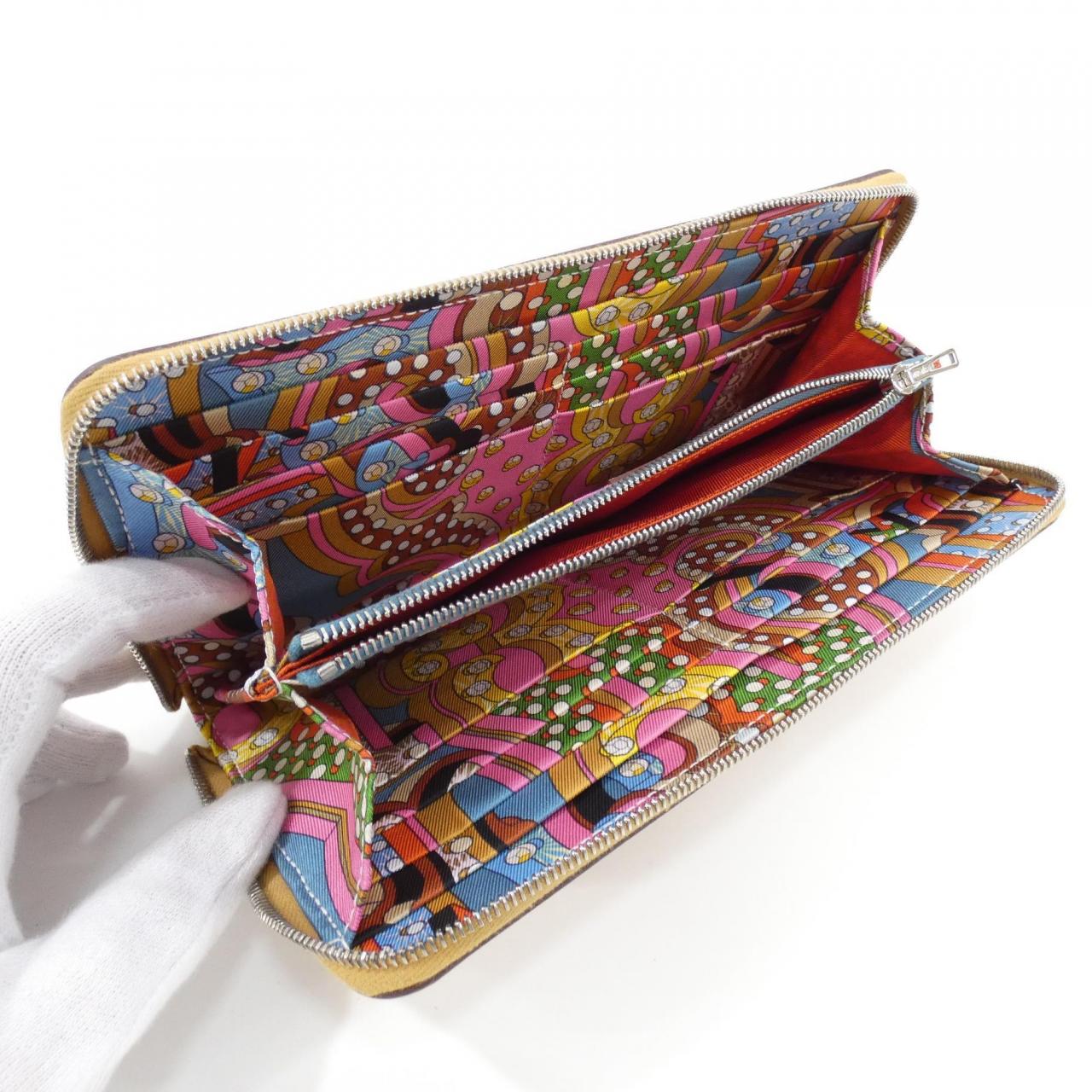 エルメス HERMES ELECTRIQUE シルク イン クラシック 085200CK 財布