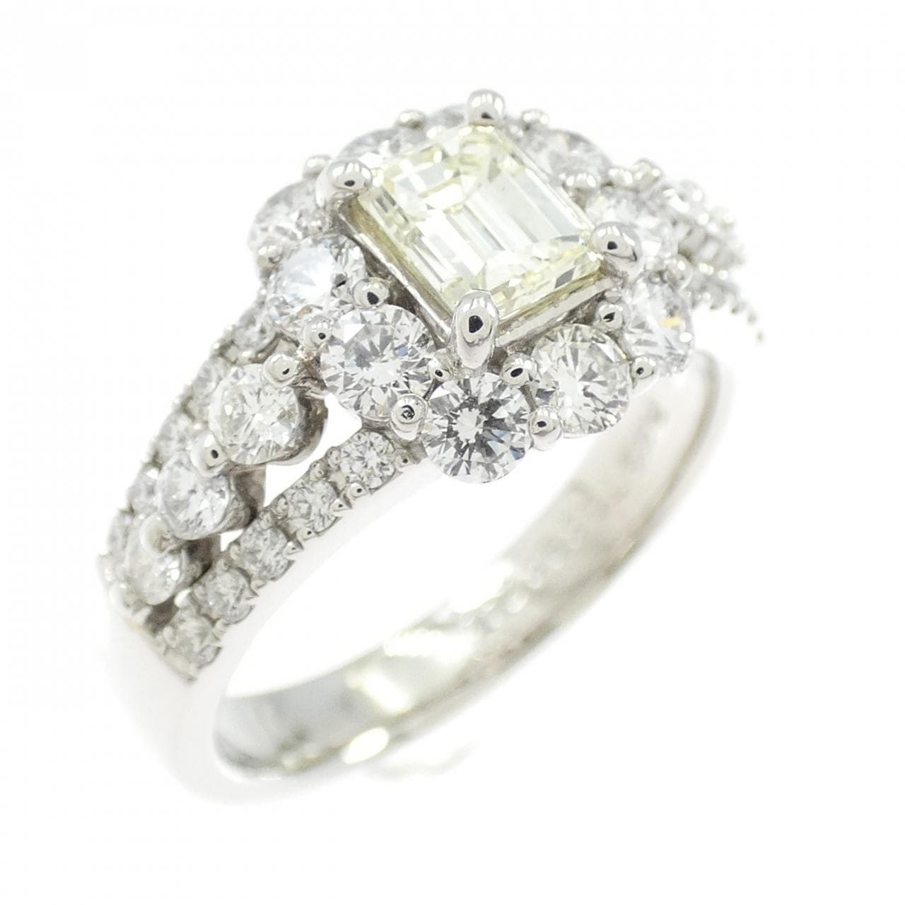 PT900 ダイヤモンド リング 0.508CT