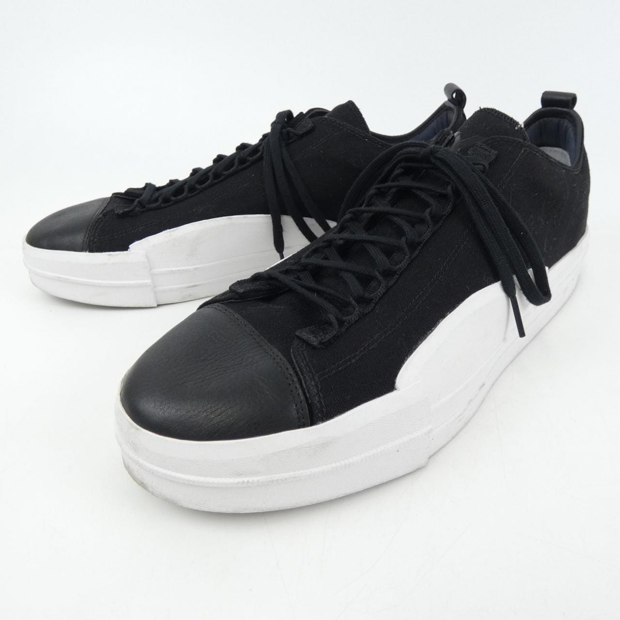 ワイスリー Y-3 スニーカー