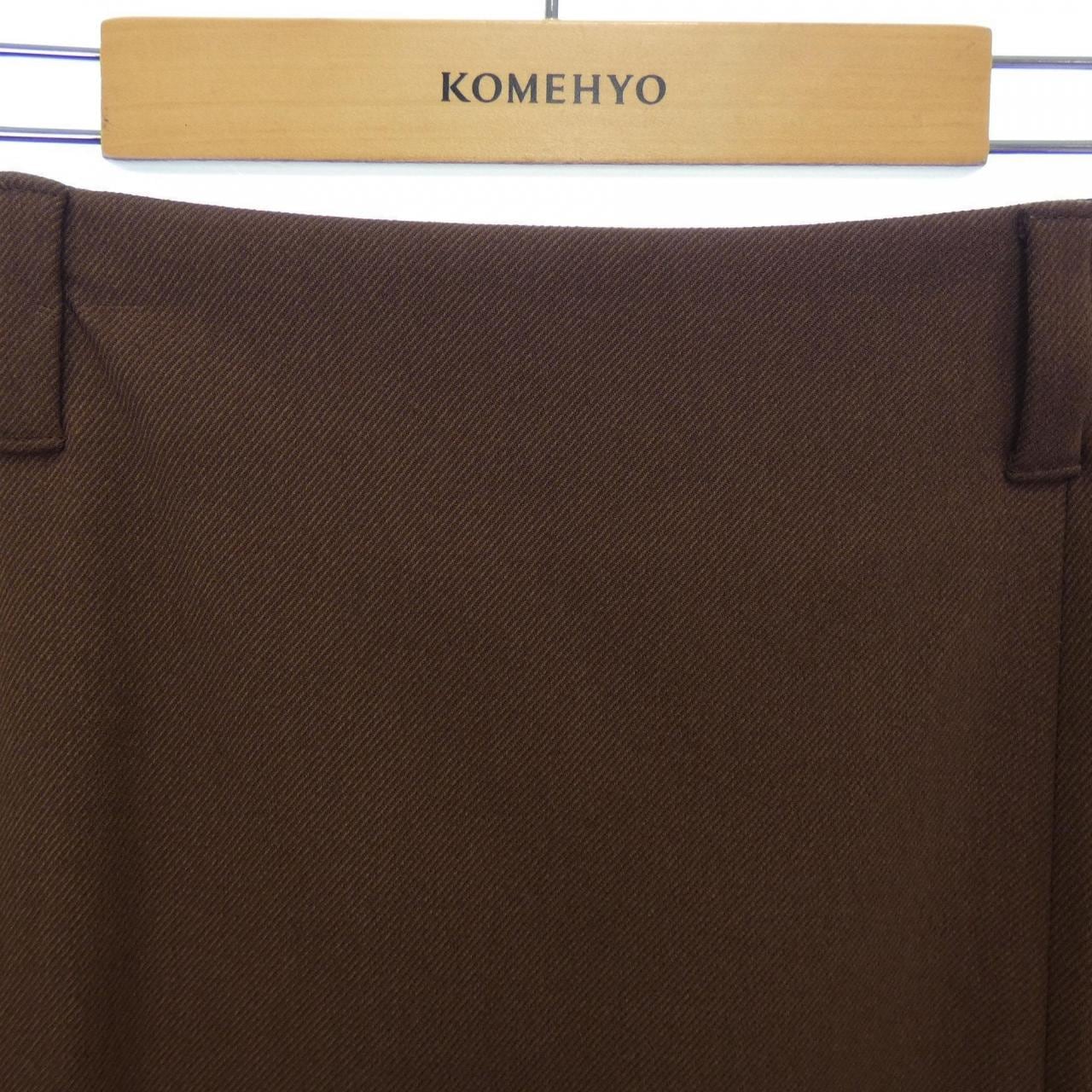 アストラット ASTRAET スカート
