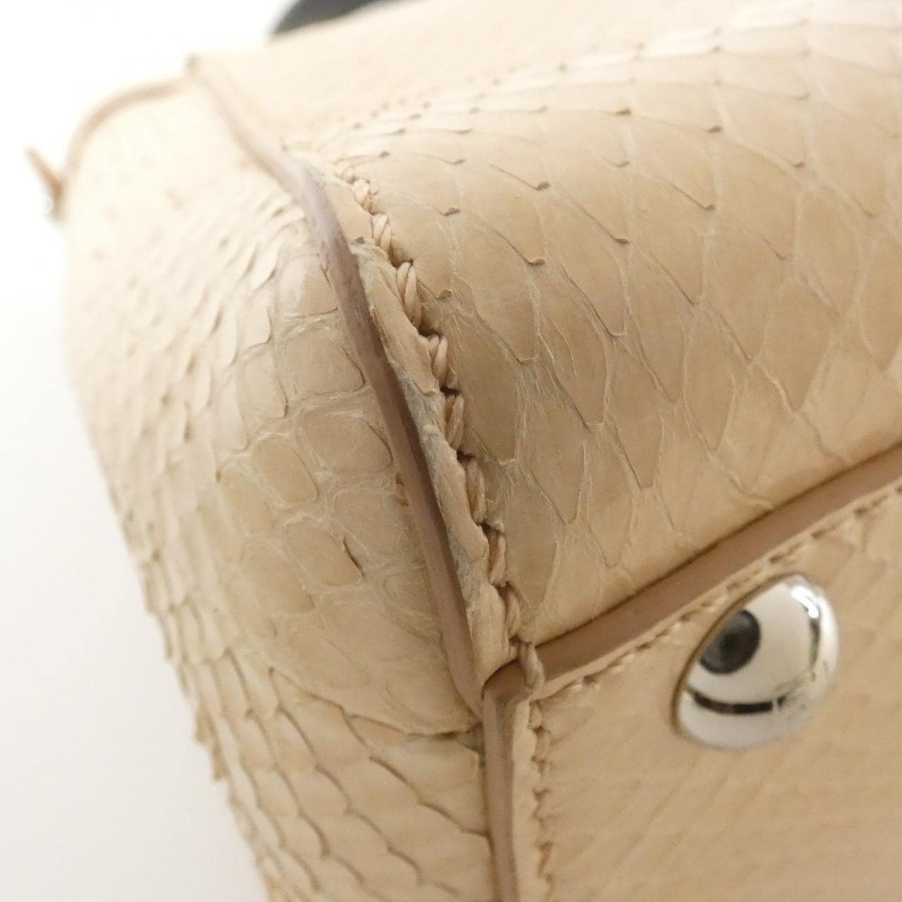 FENDI Peekaboo 8BN226 M5X 包