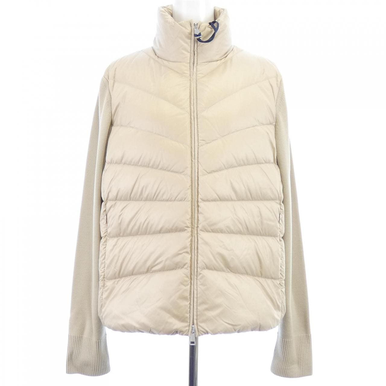 【新品】モンクレール MONCLER K20939B00024 ダウンジャケット