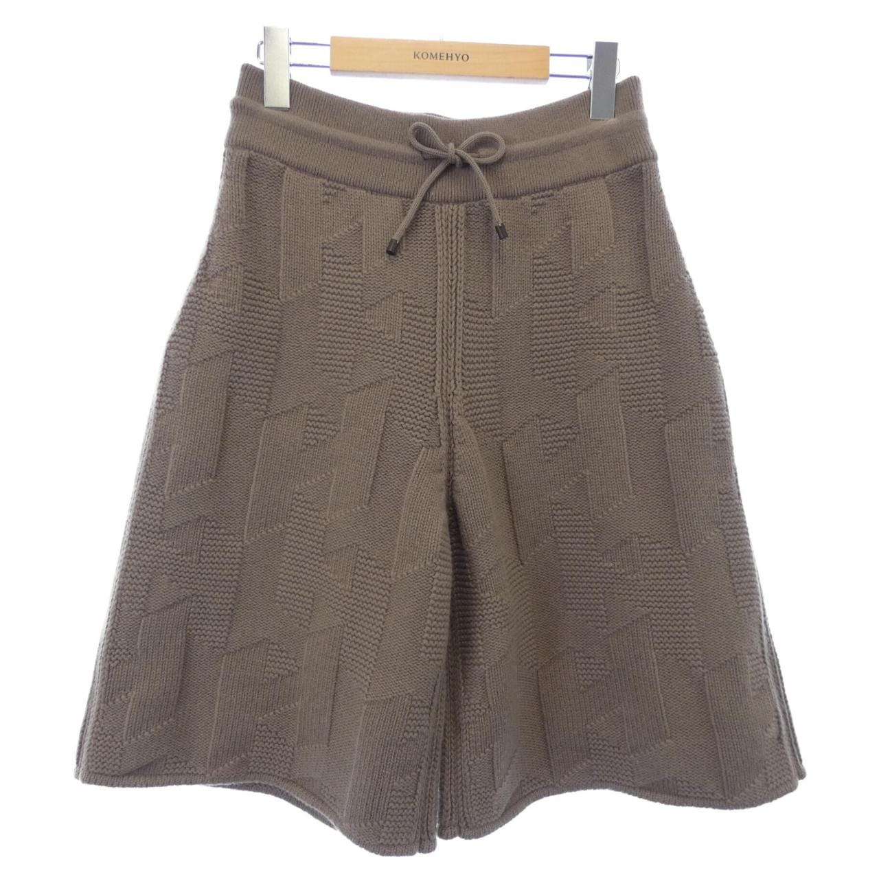 エルメス HERMES Hモチーフ 3H2401D4 ショートパンツ