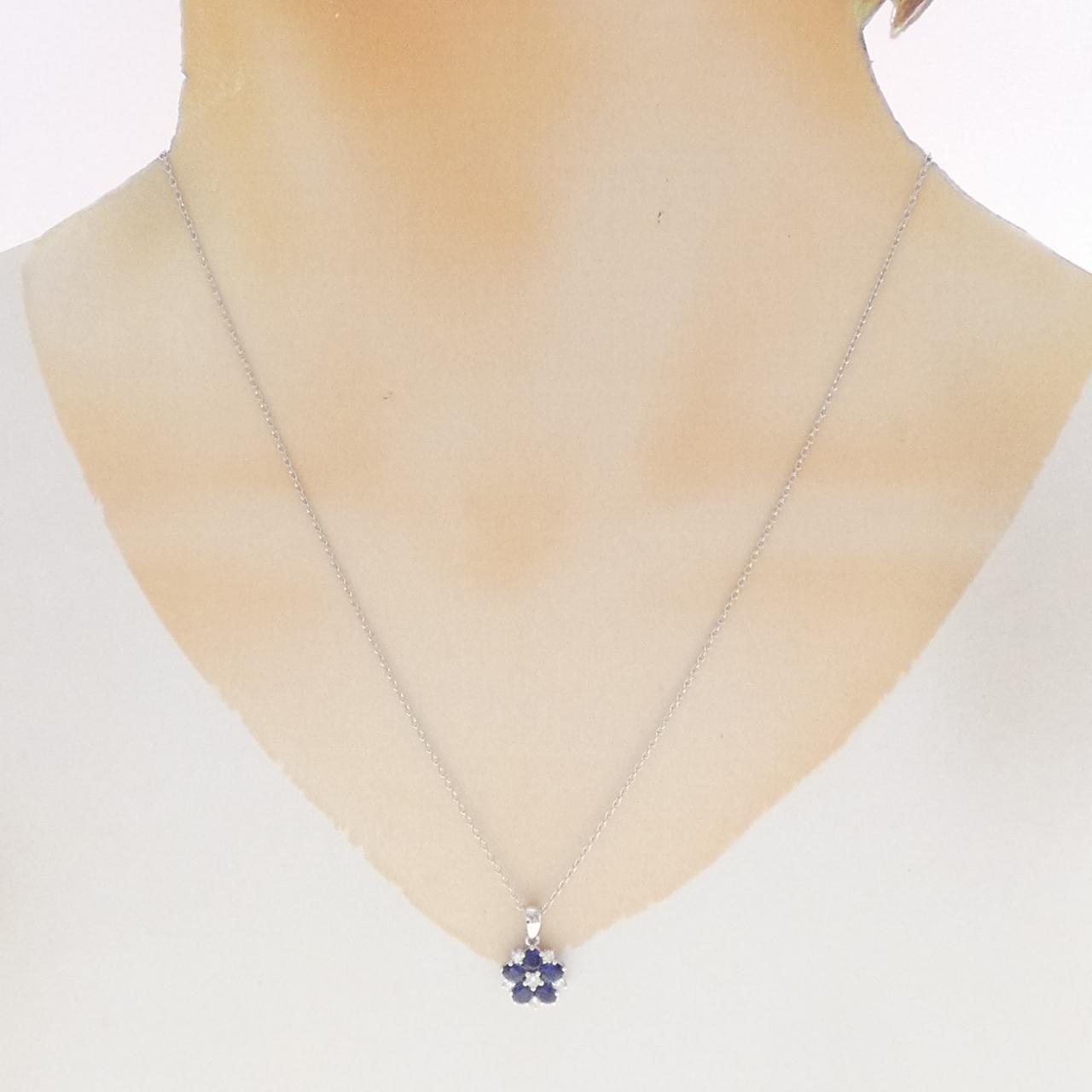 K18WG フラワー サファイヤ ネックレス 1.05CT