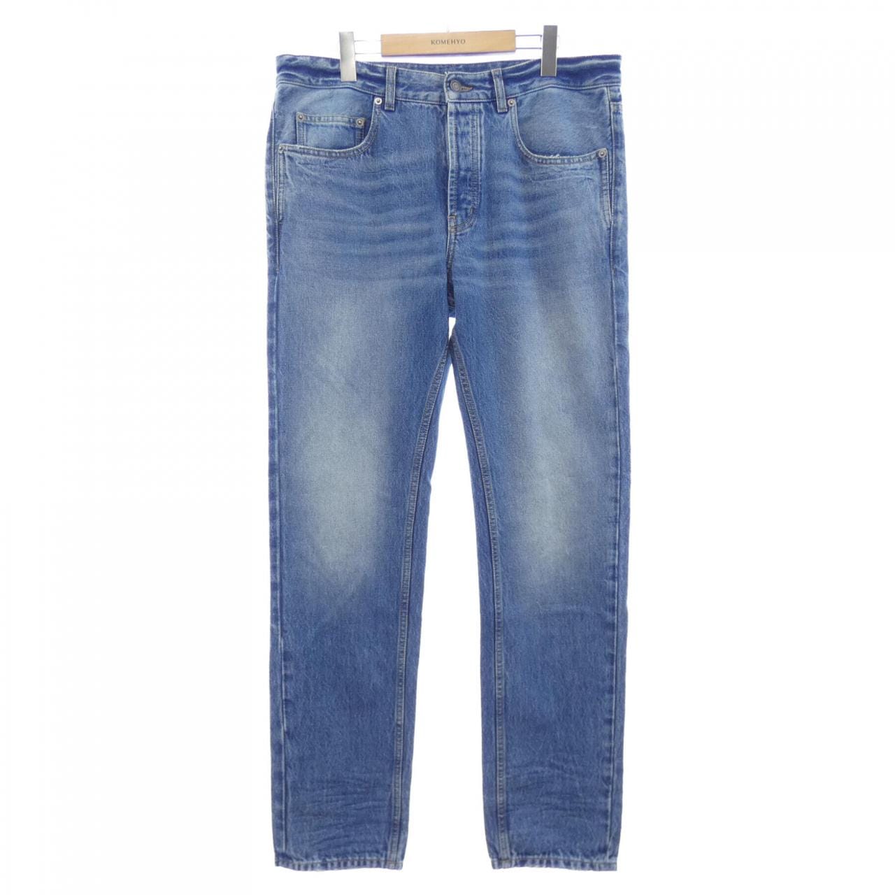 サンローラン SAINT LAURENT 757190 Y04PG ジーンズ