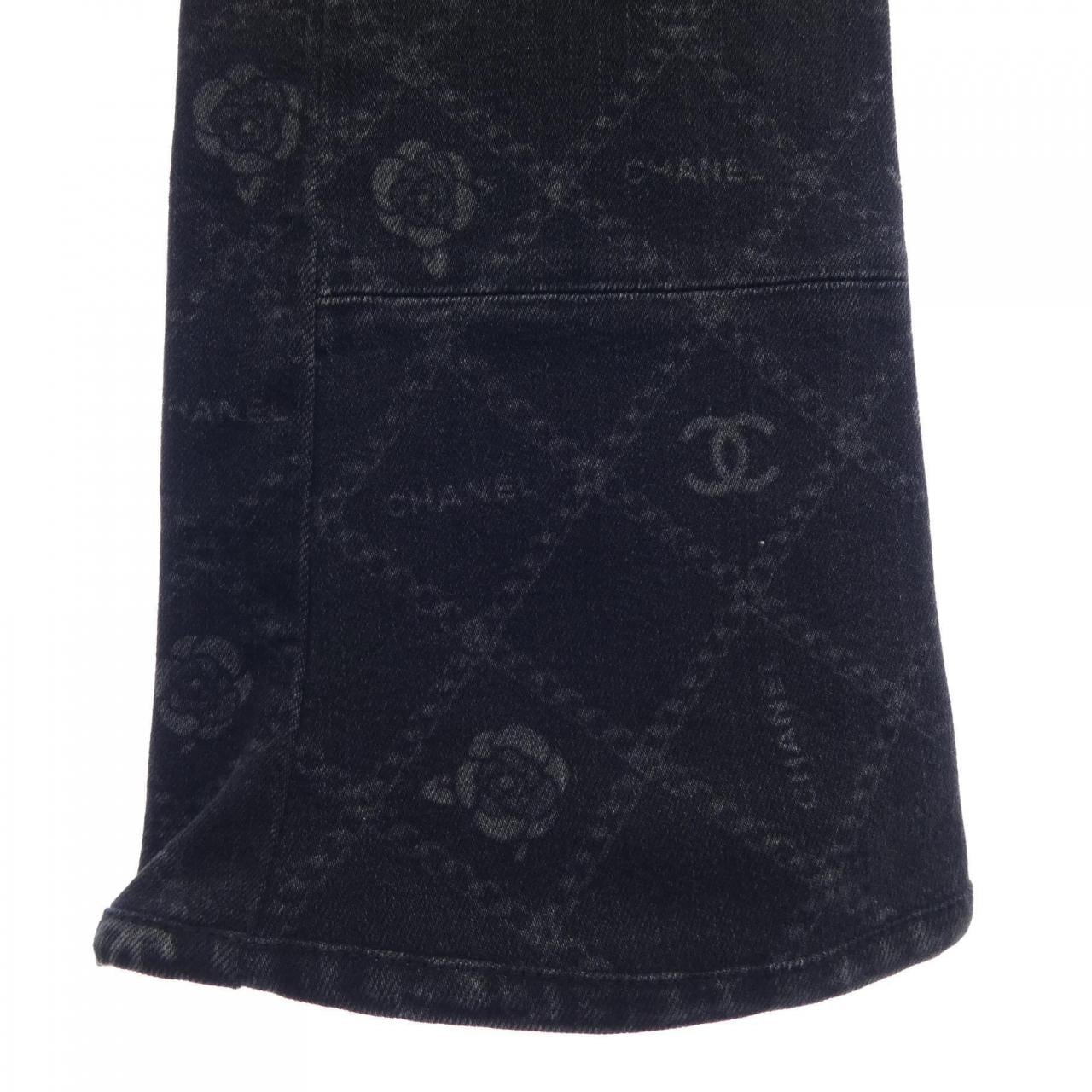 シャネル CHANEL METIERS D'ART P75319V66955 ジーンズ