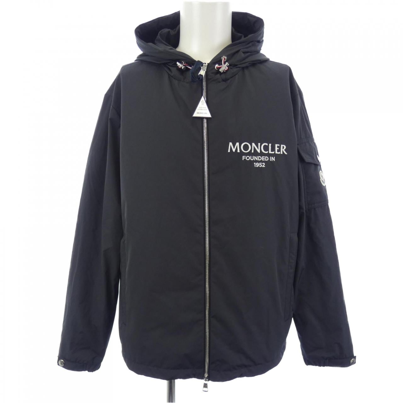 モンクレール MONCLER ダウンジャケット