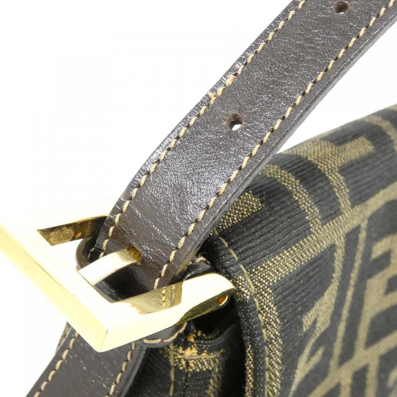 【ヴィンテージ】フェンディ マンマ バゲット 26325 ショルダーバッグ