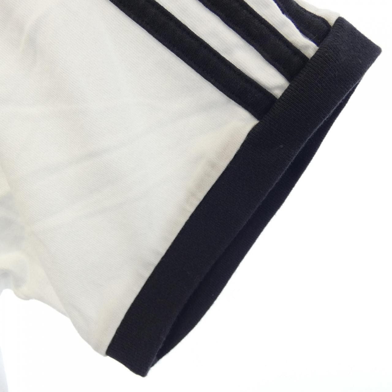 アディダス ADIDAS Tシャツ