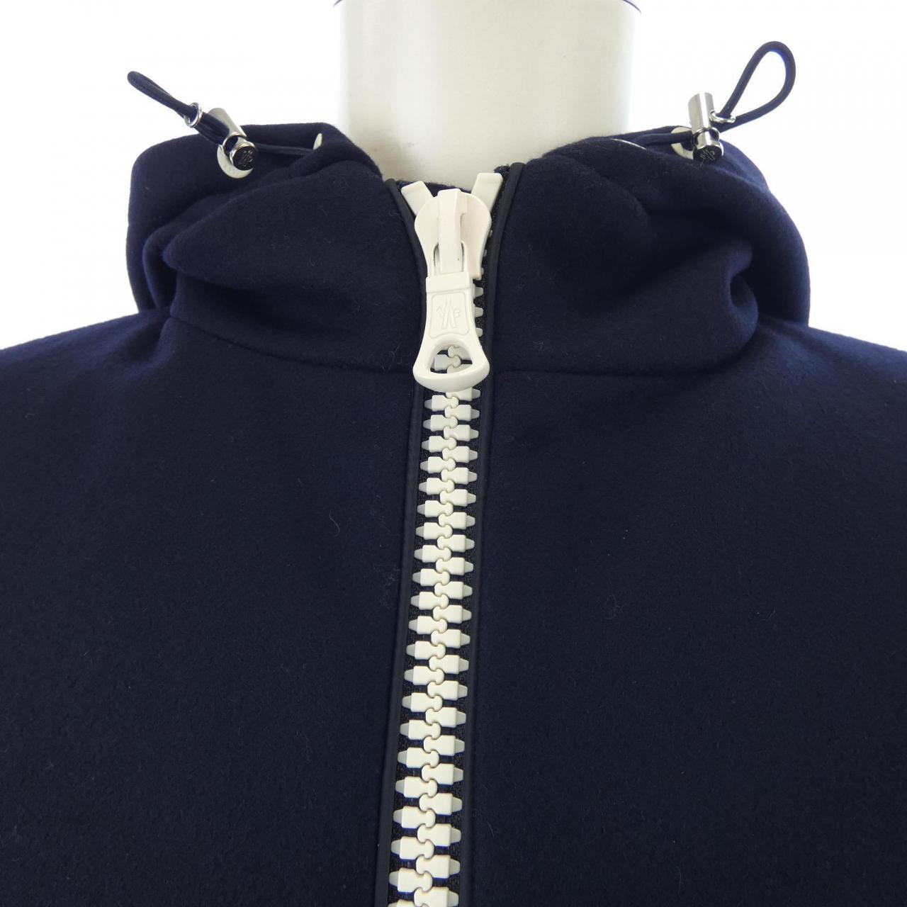 MONCLER蒙克勒羽绒服