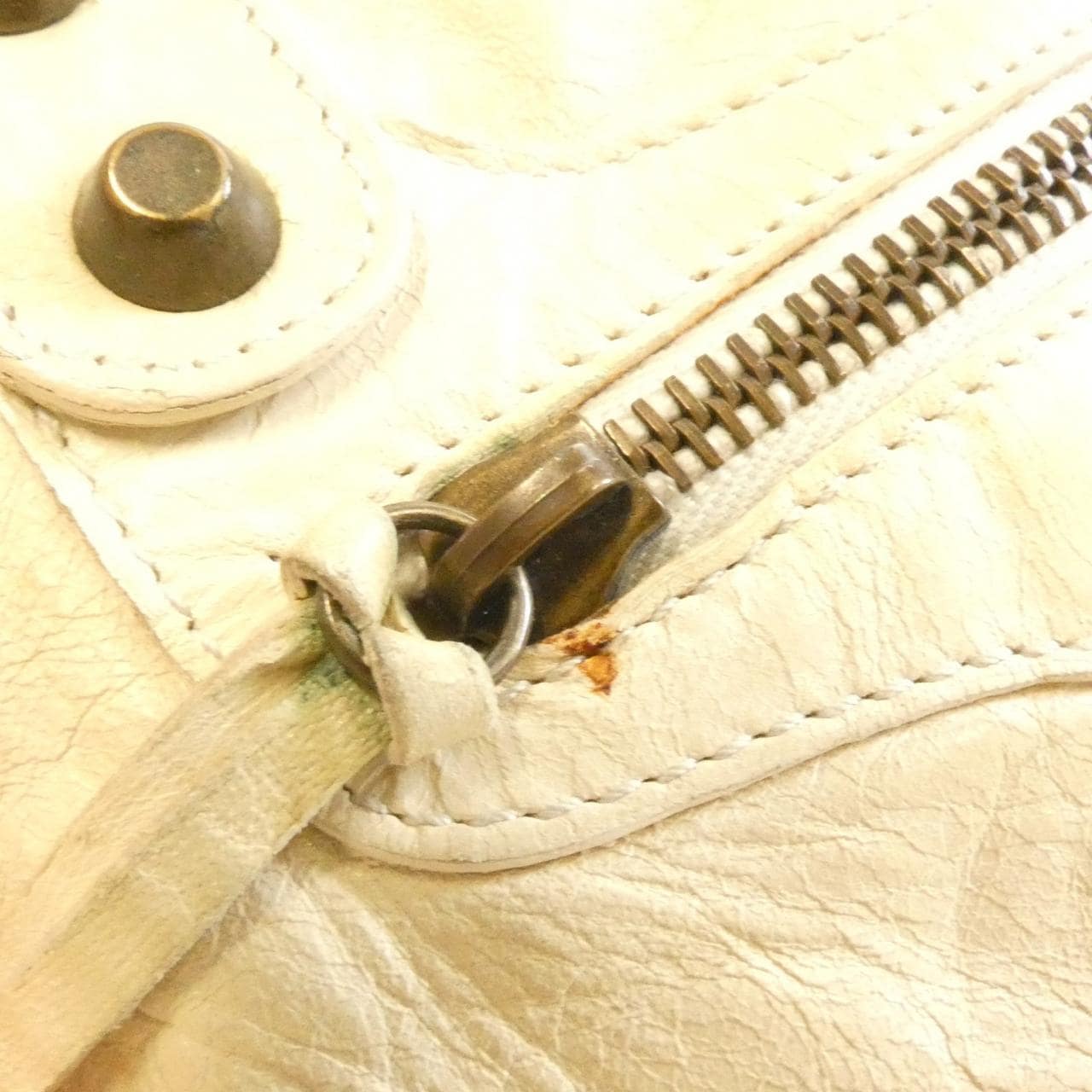 バレンシアガ ザ シティ 115748 D94JT バッグ