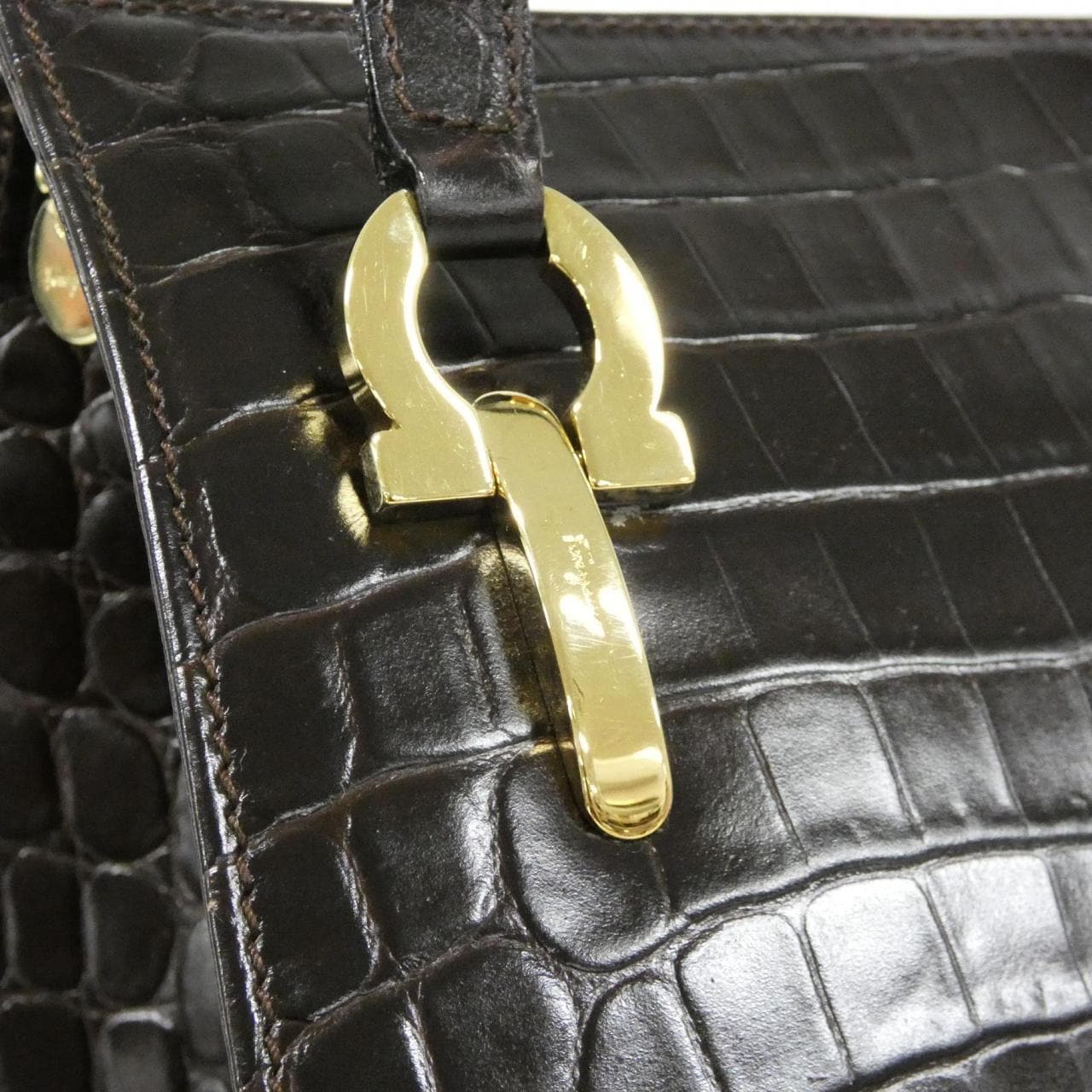 【ヴィンテージ】サルヴァトーレフェラガモ 21 7708 ショルダーバッグ