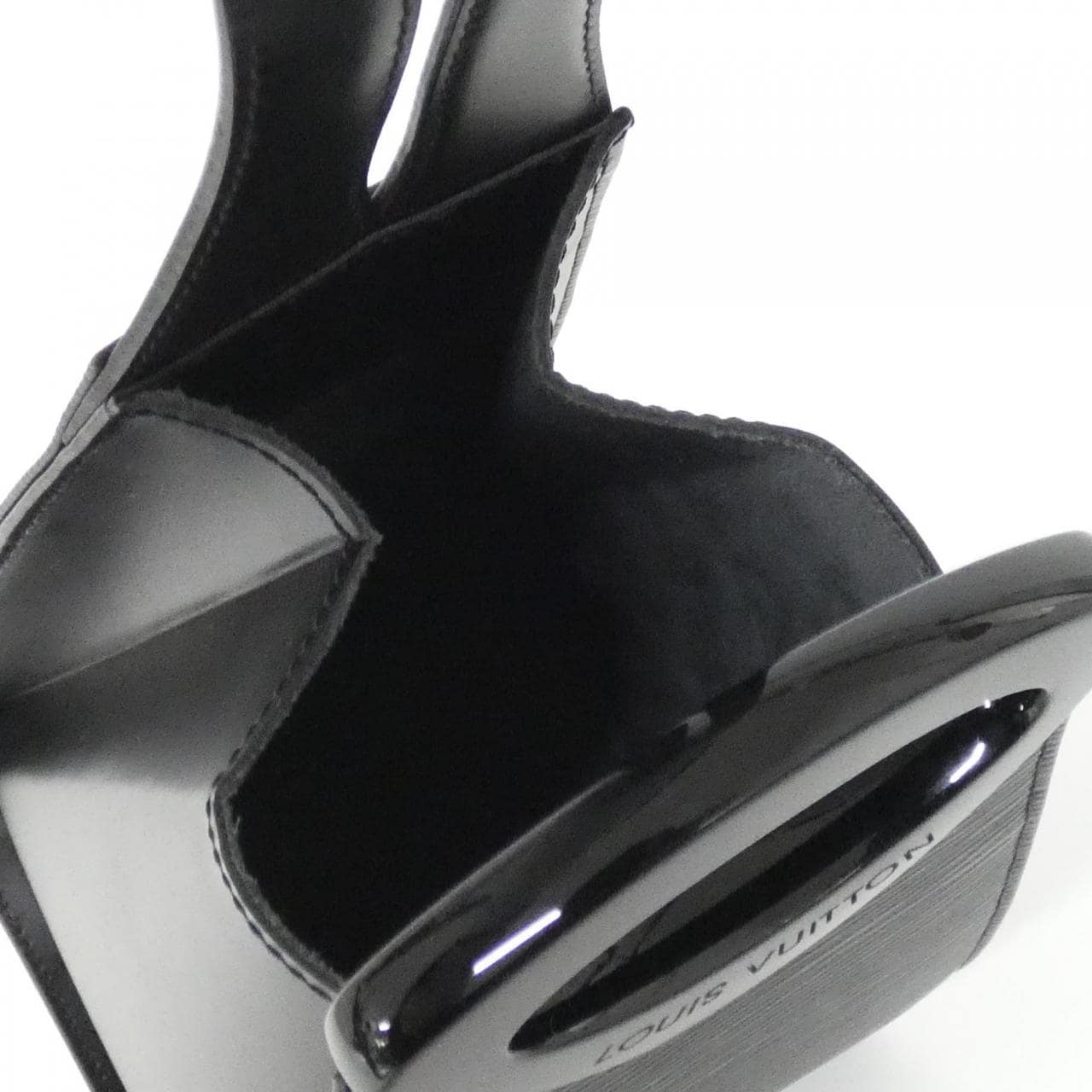 ルイヴィトン エピ ミニュイ M52392 バッグ