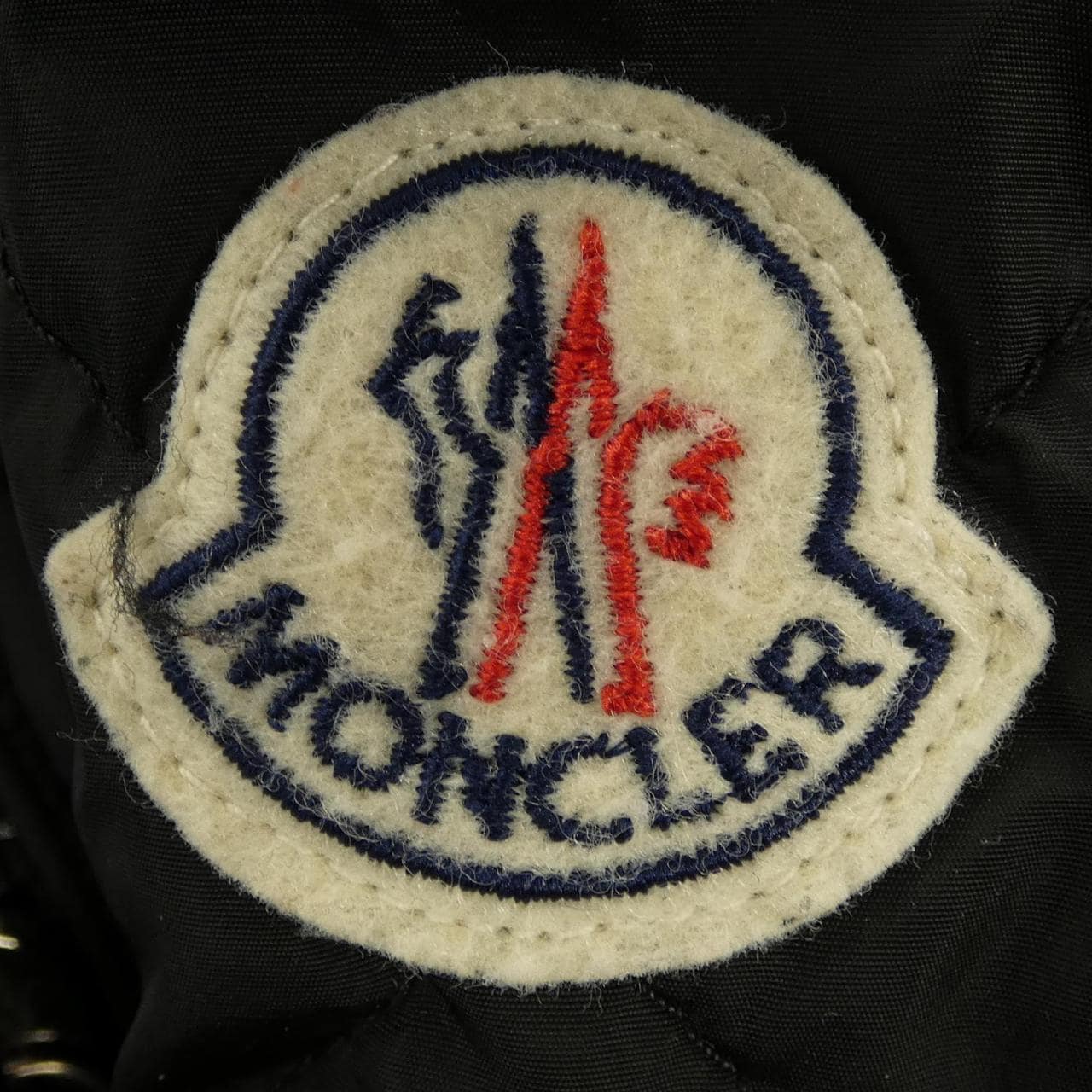 モンクレール MONCLER VAULOGETTE ダウンコート
