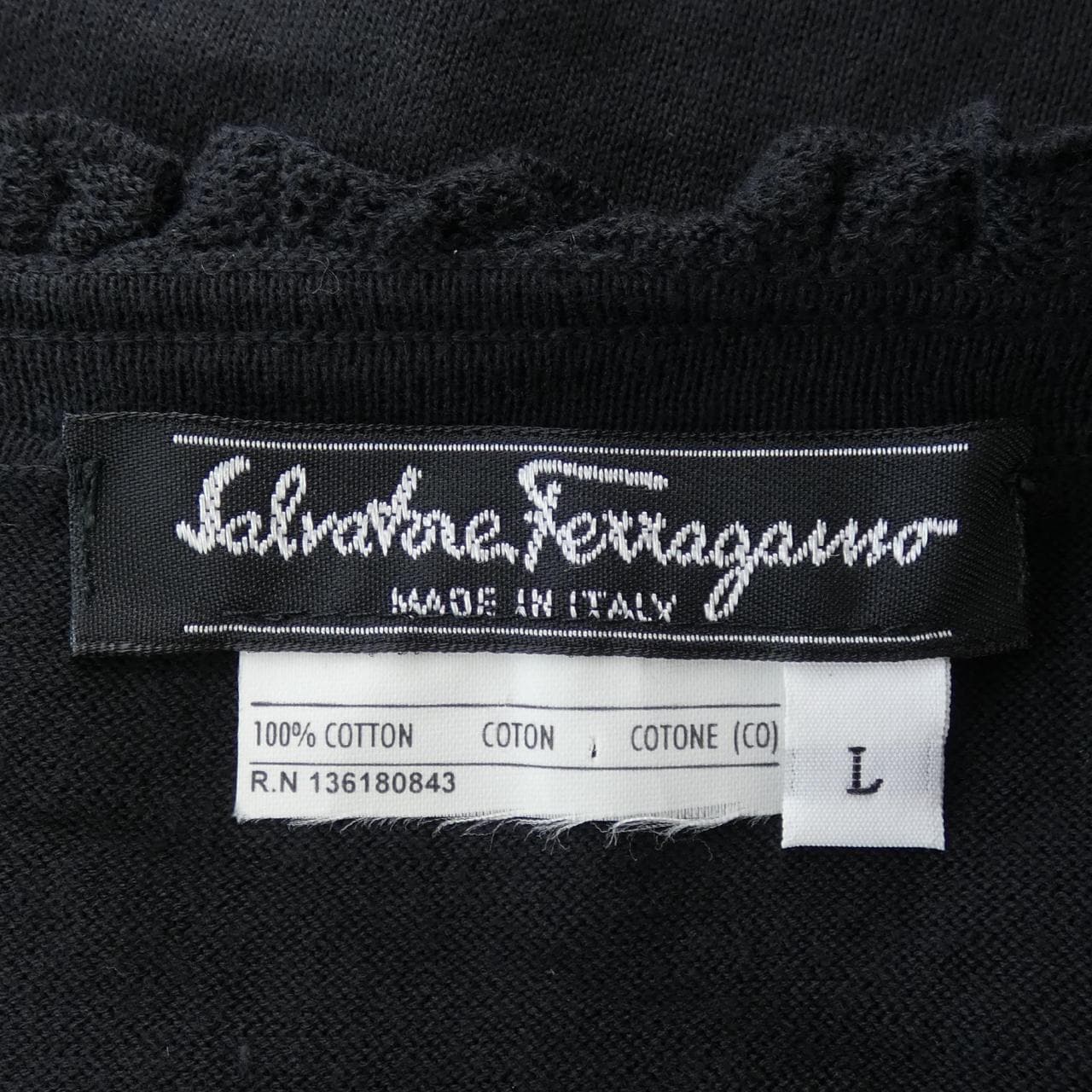 サルヴァトーレフェラガモ SALVATORE FERRAGAMO トップス