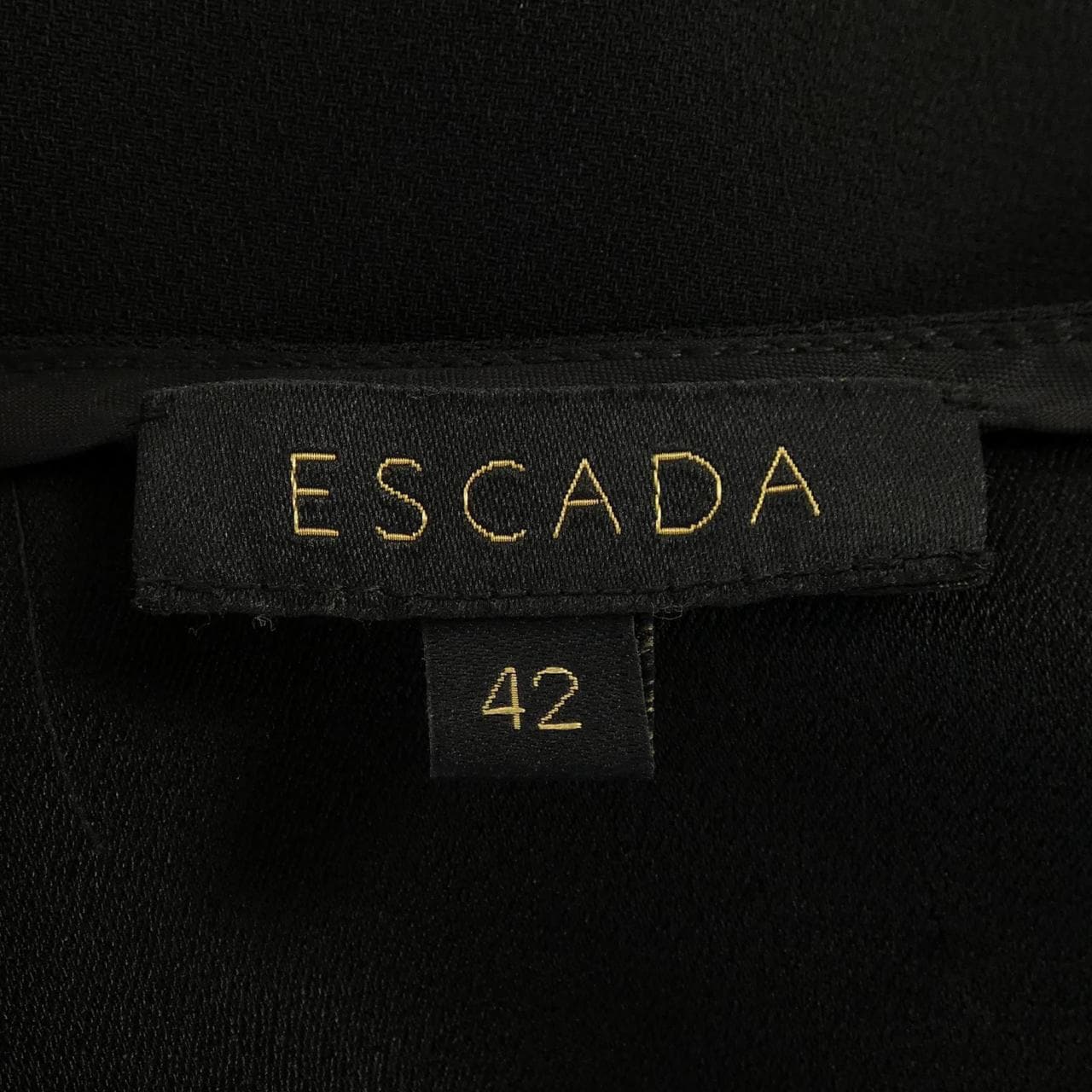 エスカーダ ESCADA トップス