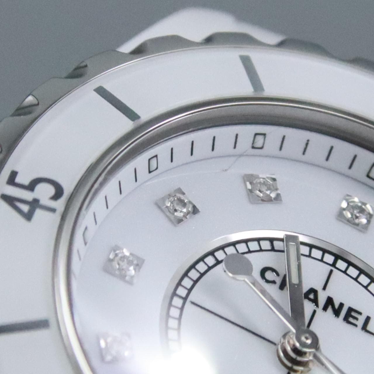 シャネル J12 33mmセラミック・12P H1628 セラミック クォーツ