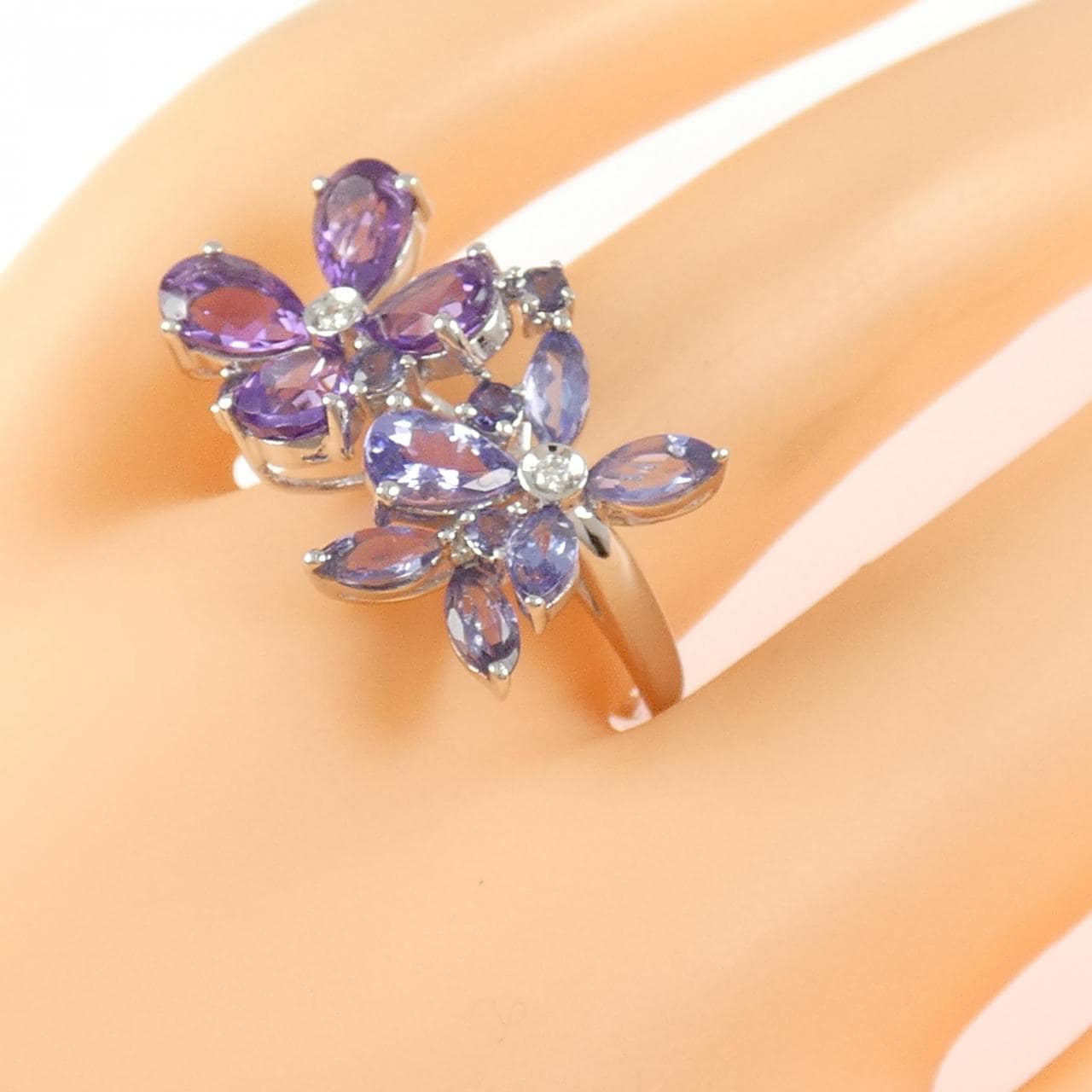 K18WG カラーストーン リング