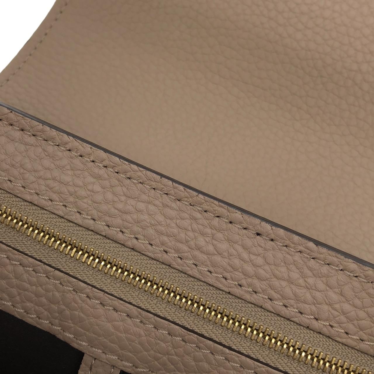 ルイヴィトン エキゾチックレザー カプシーヌ MM N92802 バッグ