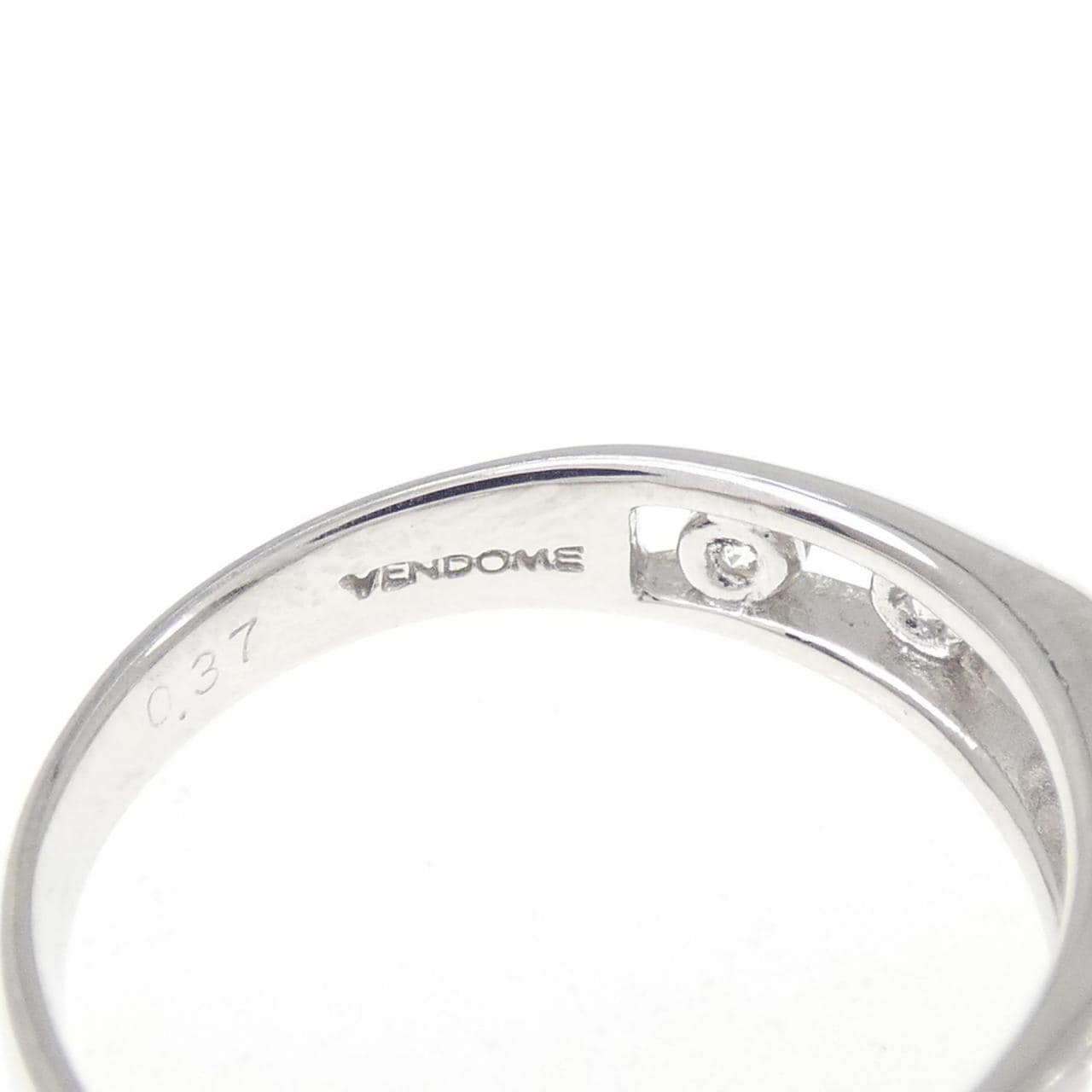 ヴァンドーム ダイヤモンド リング 0.37CT