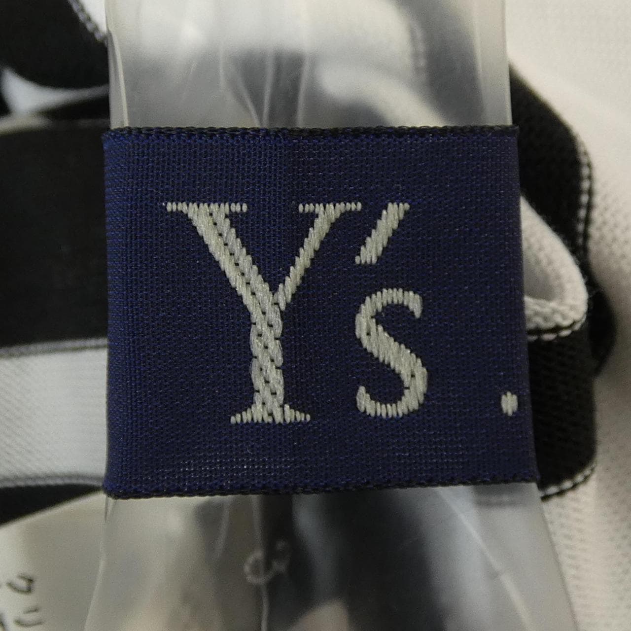 ワイズ Y's トップス