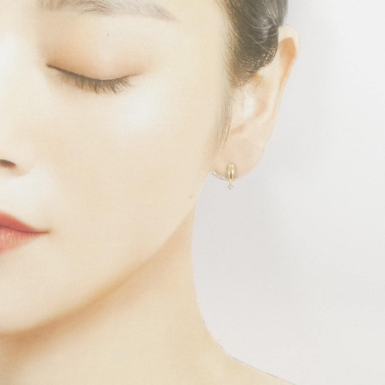 K18YG ダイヤモンド ピアス 0.04CT