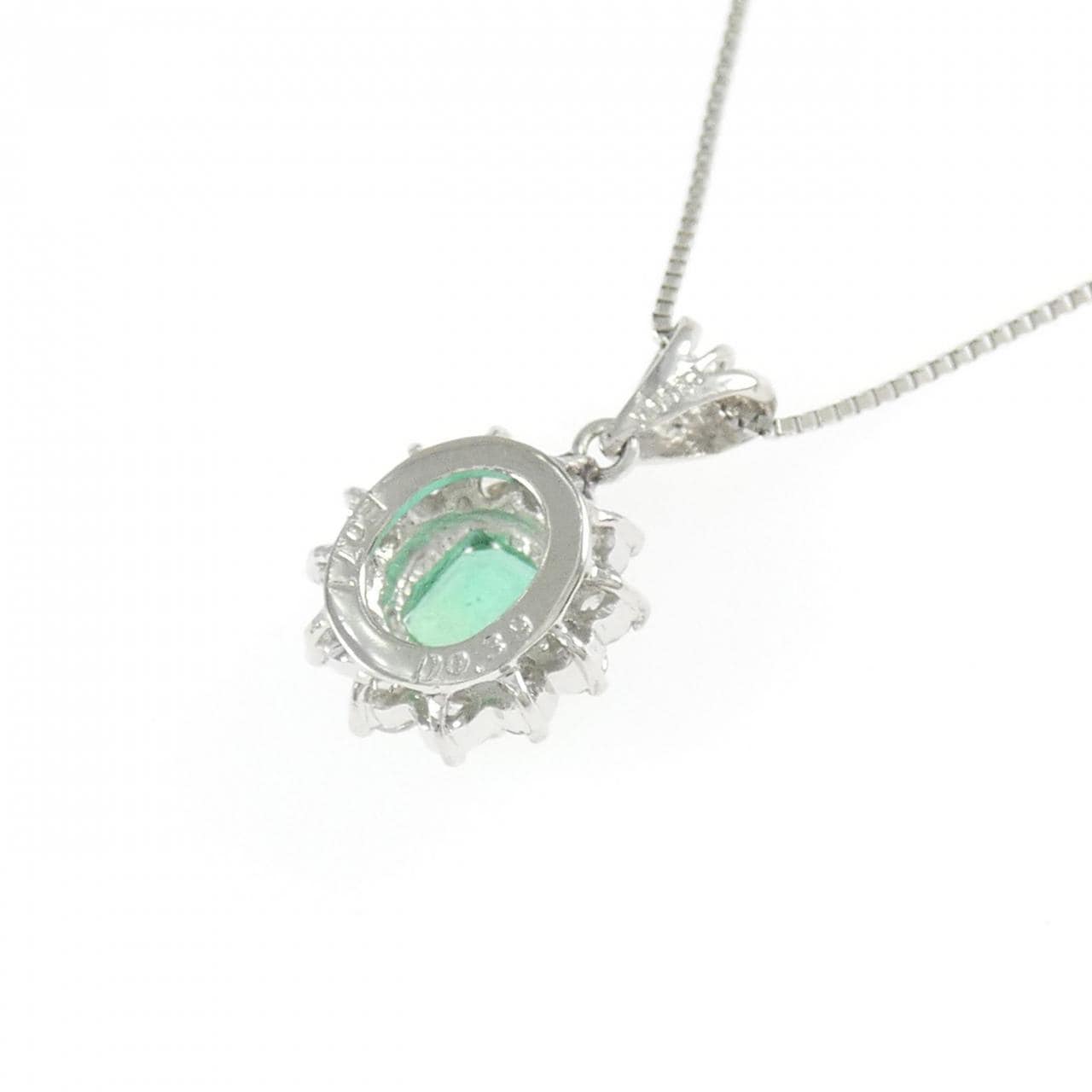 PT900/PT850 エメラルド ネックレス 0.71CT