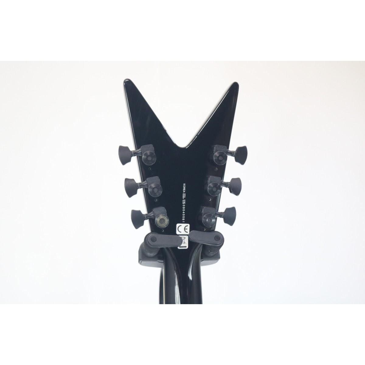 ＤＥＡＮ　　Ｍ．ＡＭＯＴＴ　ＴＹＲＡＮＴ　ＢＬＯＯＤＳＴＯＲＭ