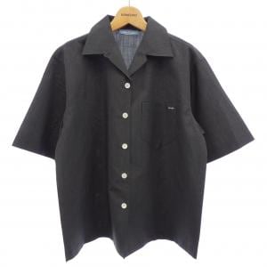 プラダ PRADA P498IR SOOO 1P3Z S／Sシャツ