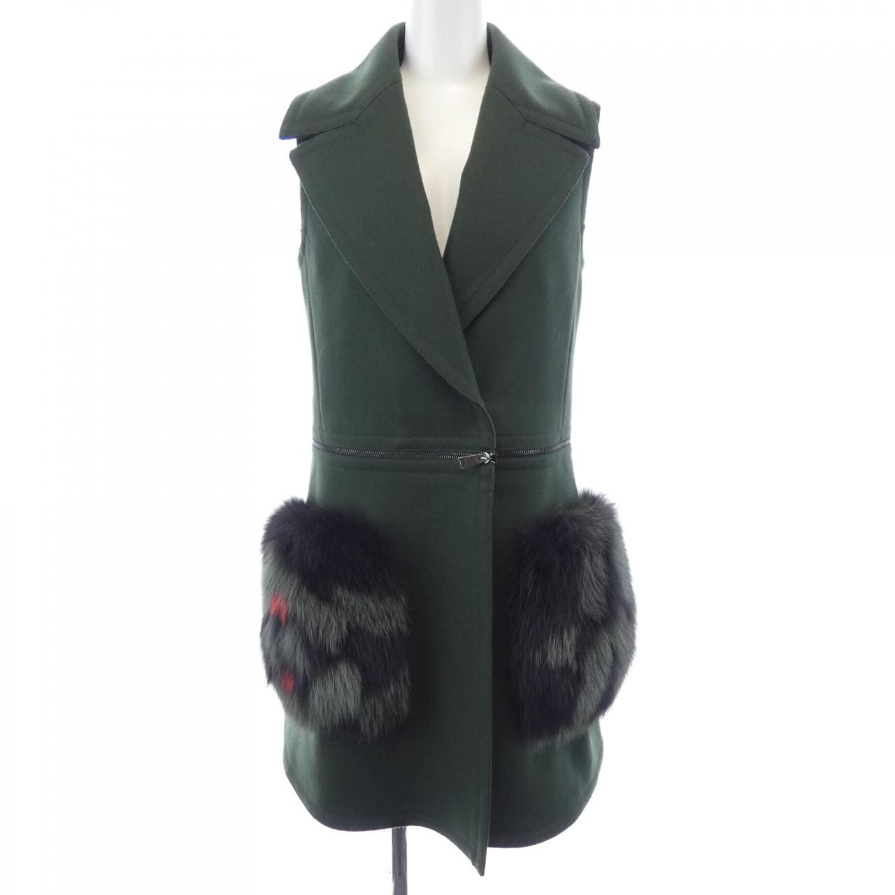 フェンディ FENDI FF8342 6BZ ロングベスト