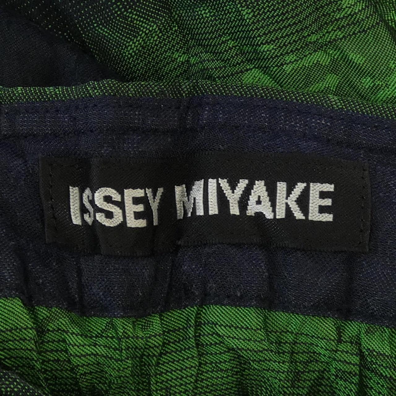 イッセイミヤケ ISSEY MIYAKE ME91FJ022 シャツ
