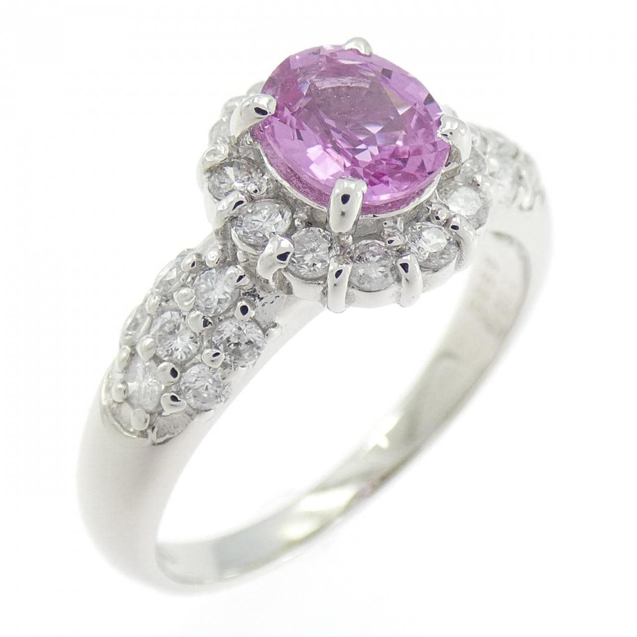 PT900 Sapphire Ring 0.69CT