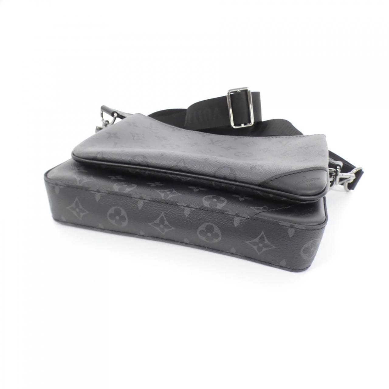 LOUIS VUITTON Monogram Eclipse Reverse Trio 邮差包 M69443 单肩包
