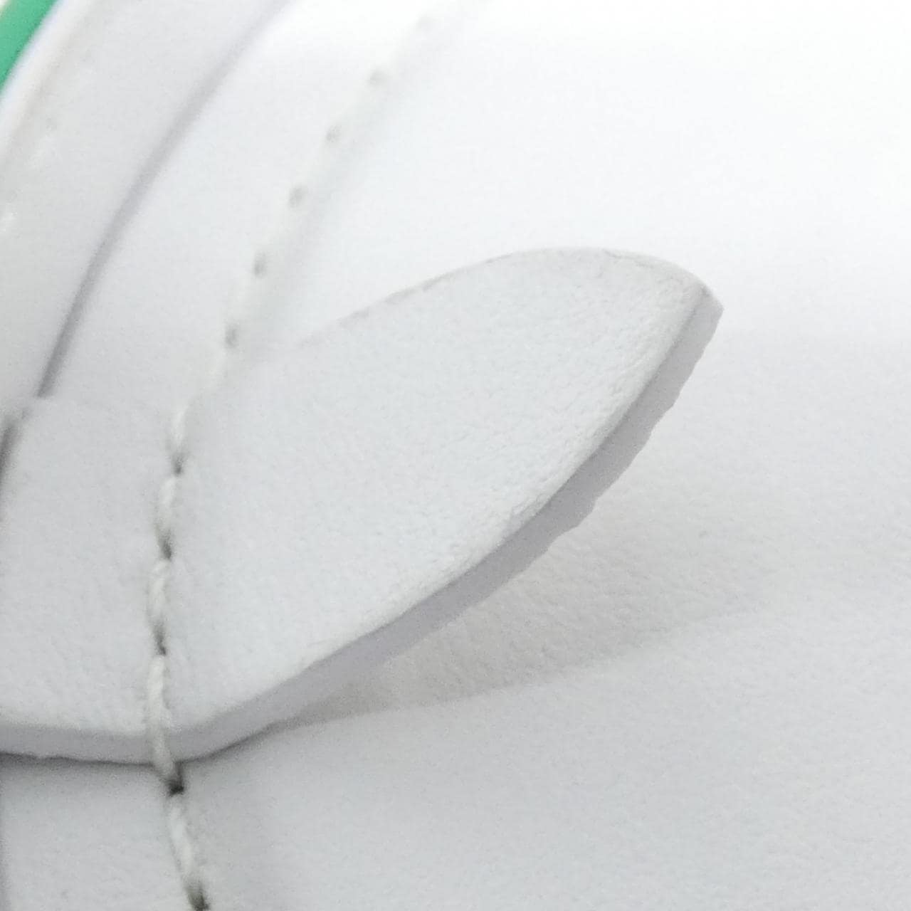 ルイヴィトン LVペイント カン M81592 バッグ