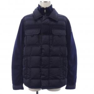 モンクレール MONCLER ダウンジャケット