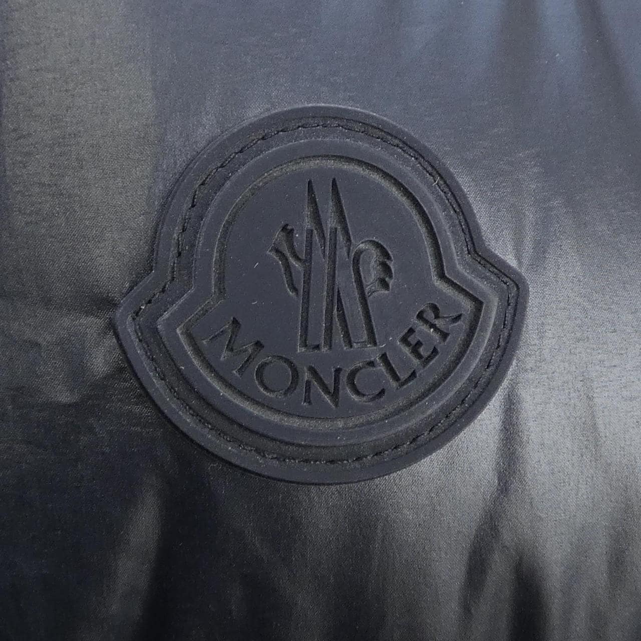 モンクレール MONCLER YONNE ダウンジャケット