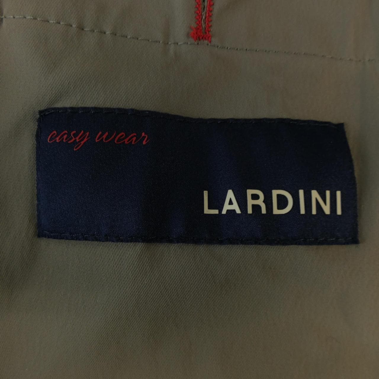 ラルディーニ LARDINI スーツ