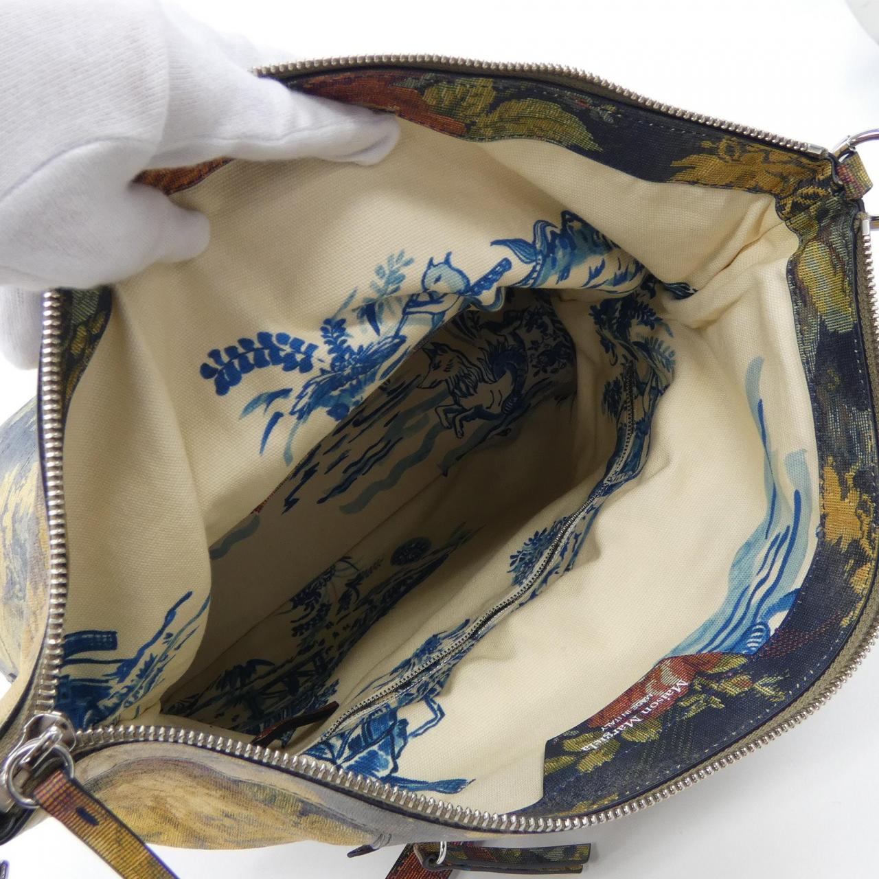 メゾンマルジェラ Maison Margiela 5AC ラージ S56WG0092 BAG