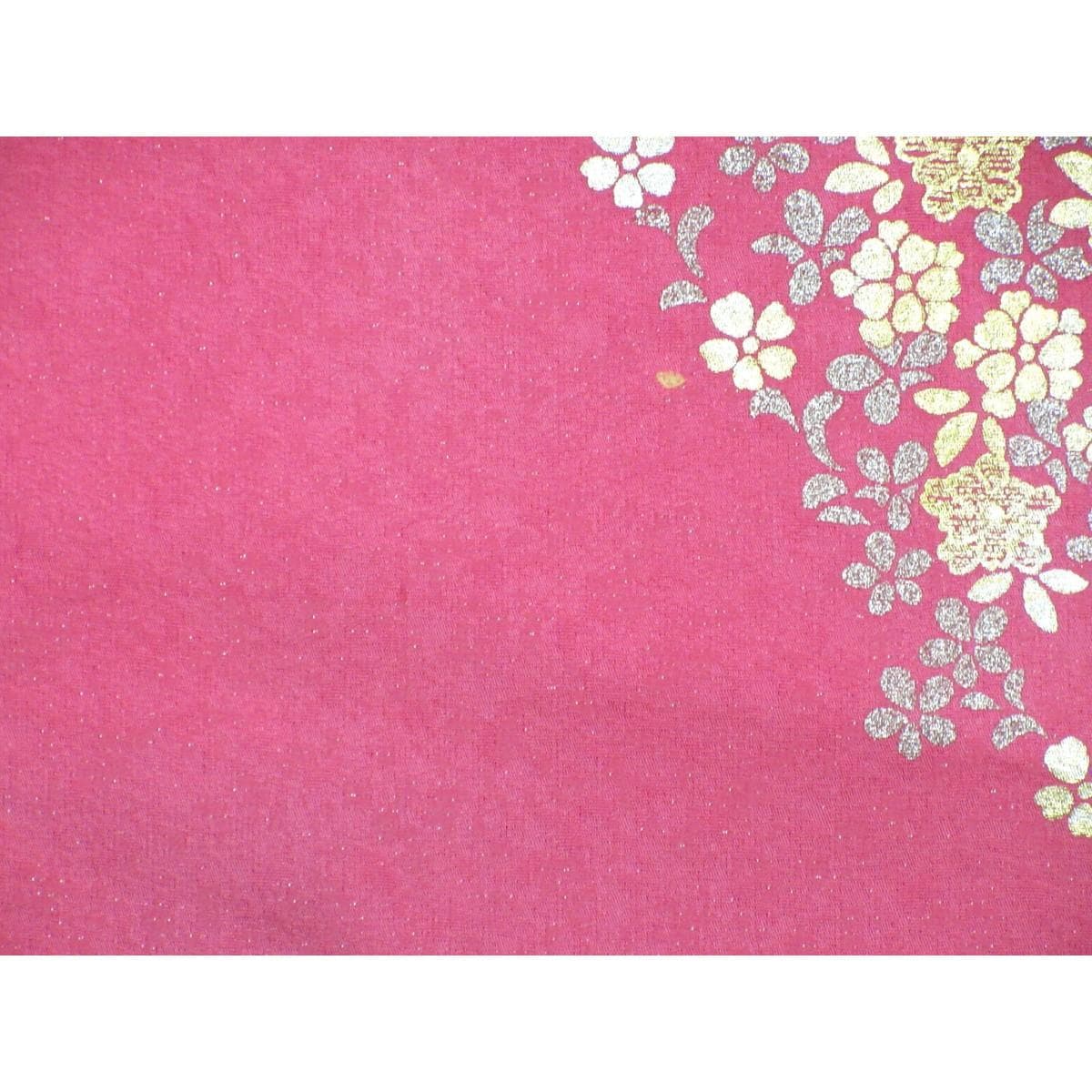 振袖　友禅金彩加工　刺繍入り　ボカシ染