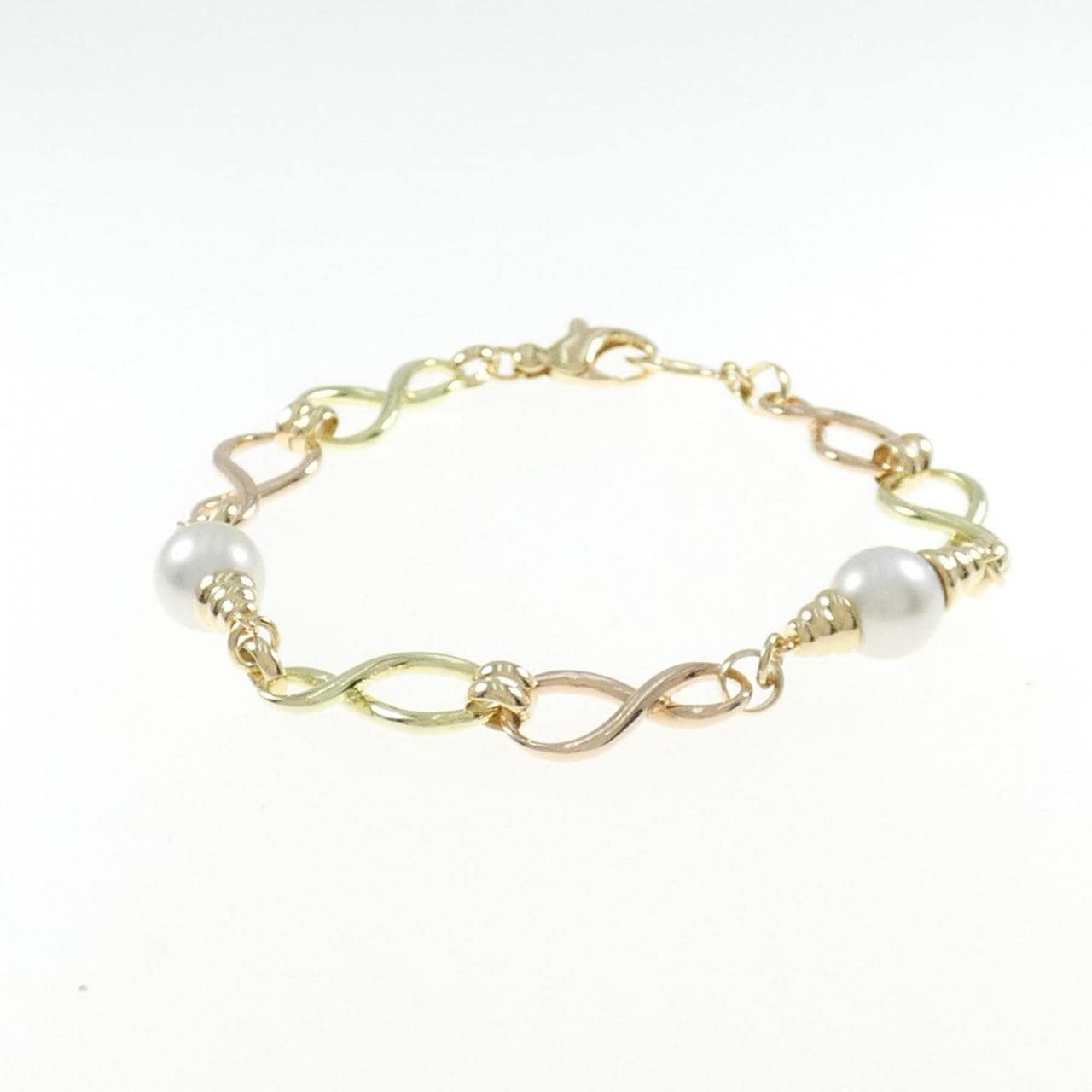 MIKIMOTO Akoya pearl bracelet