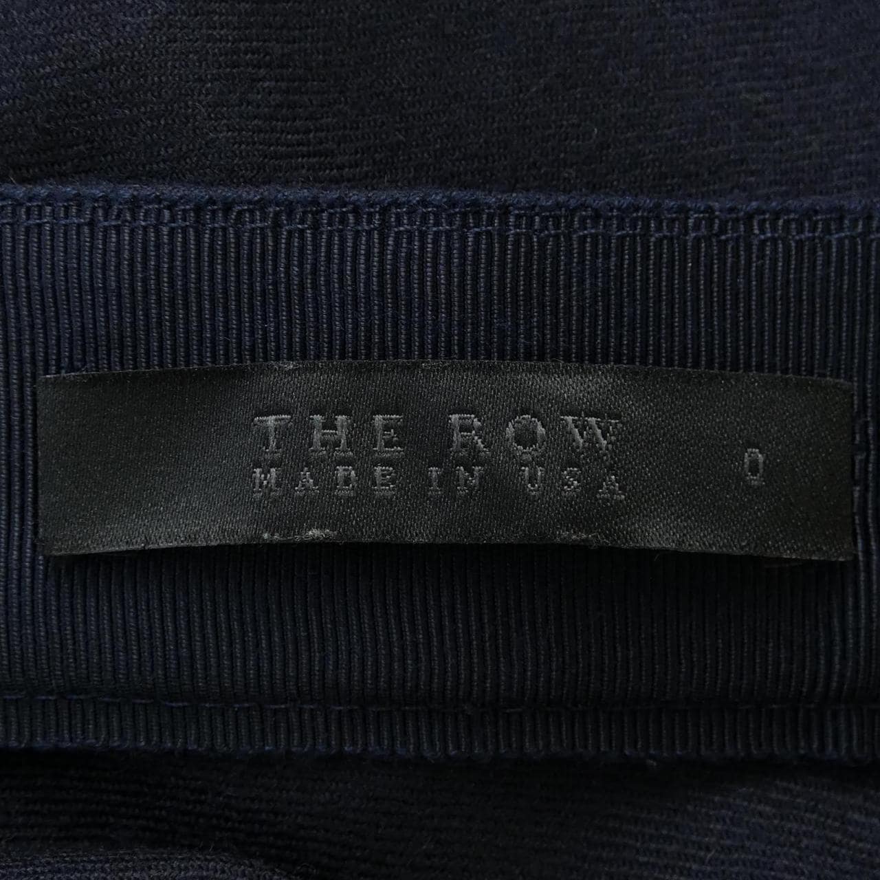 ザロウ THE ROW スカート