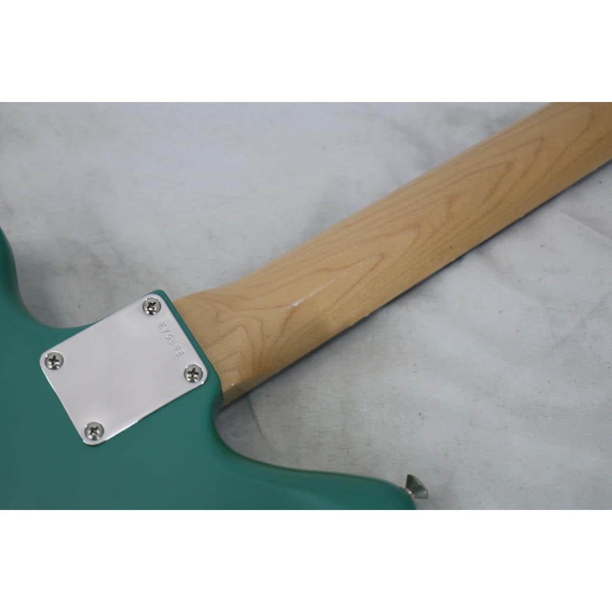 ＦＥＮＤＥＲ　ＣＵＳＴＯＭ　ＳＨＯＰ　　６２　ＪＡＧＵＡＲ　ＮＯＳ