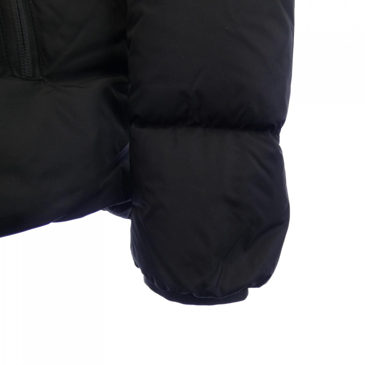 モンクレール MONCLER MONTCLA ダウンジャケット