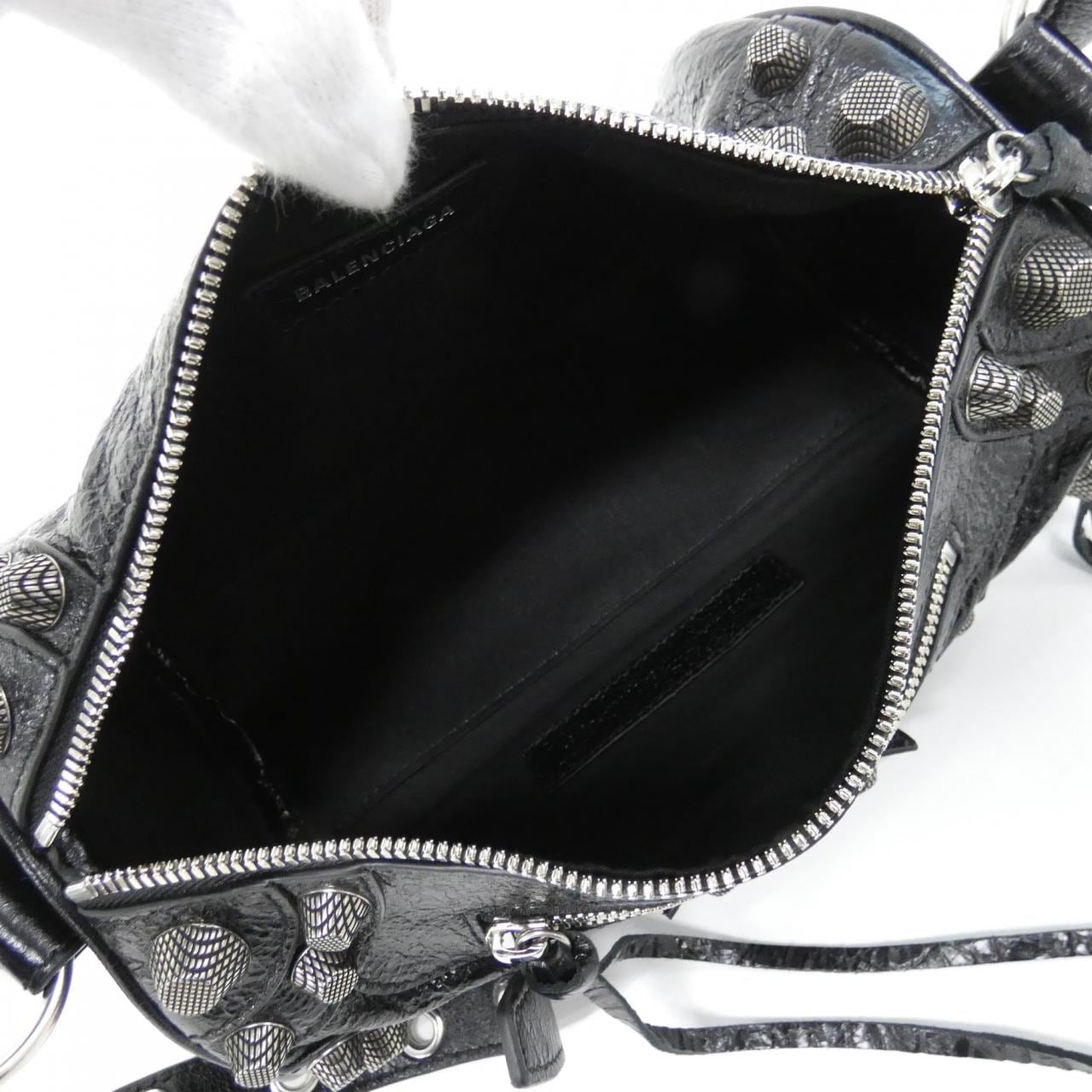 バレンシアガ ル カゴール 771716 210KR ショルダーバッグ