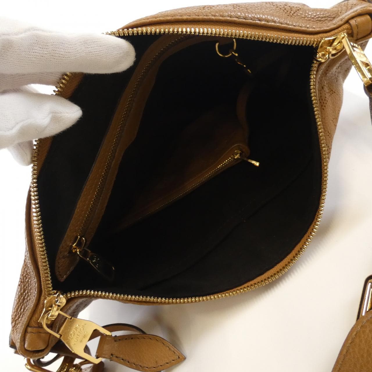 ルイヴィトン マヒナ セレネ PM M94212 ショルダーバッグ